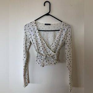 Brandy Melville wrap top